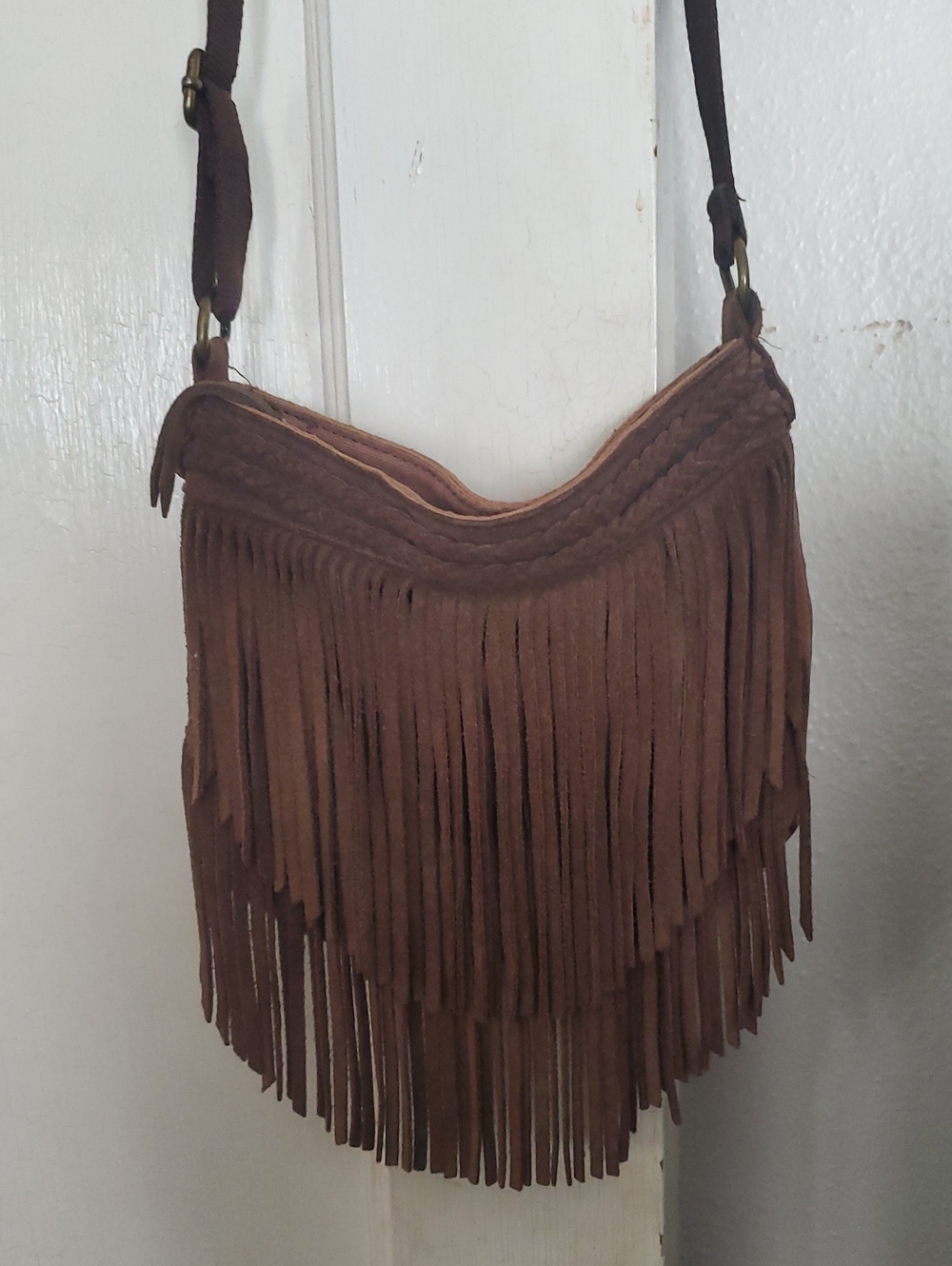 Amercan Eagle Brown Suede Fringe Crossbody Bag